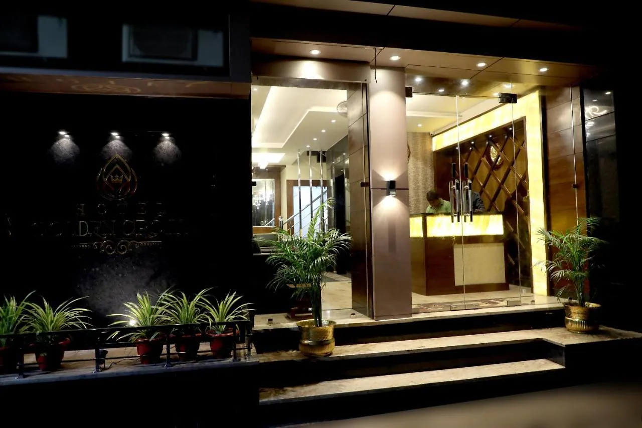 Hotel Golden Crown Varanasi