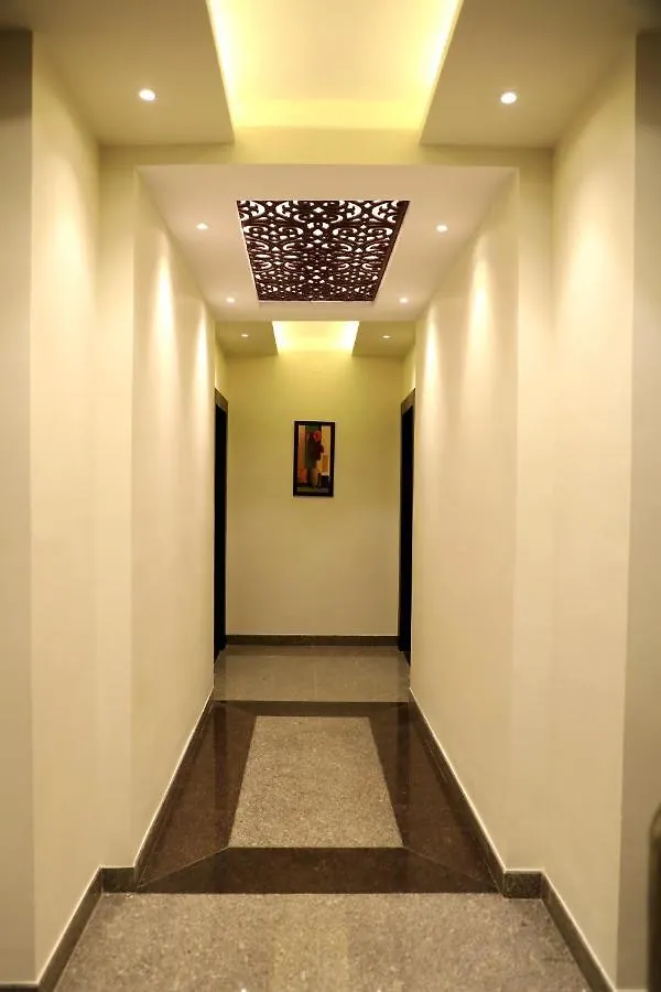 Hotel Golden Crown Varanasi India