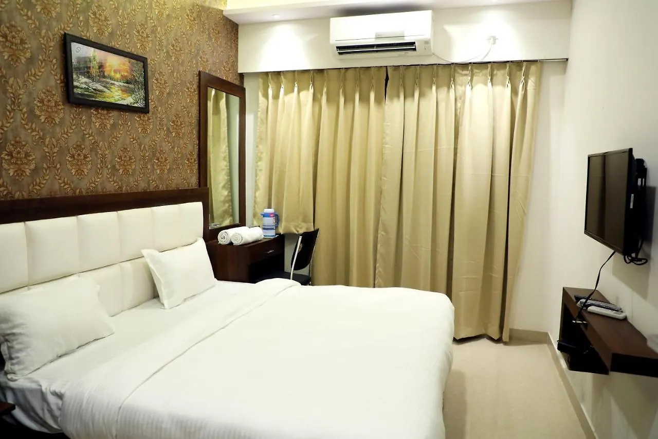 Hotel Golden Crown Varanasi India